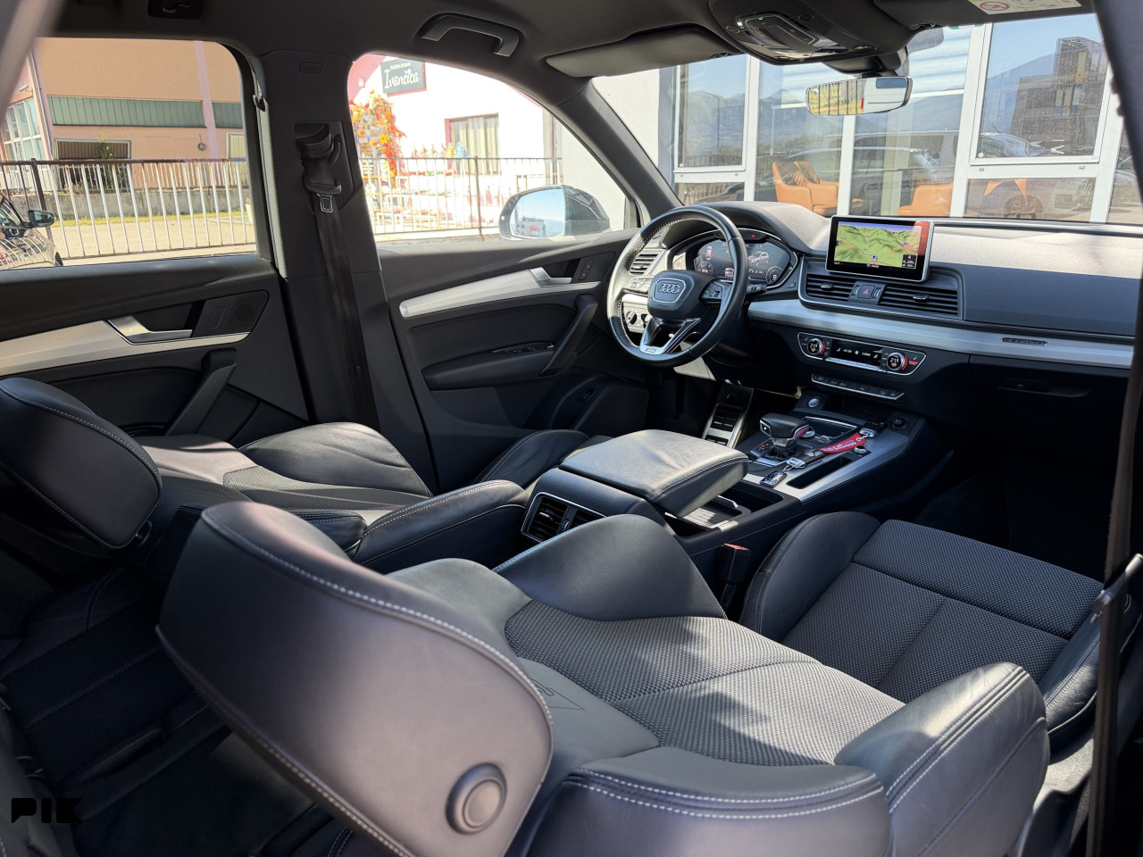 Audi Q5 2.0 TDi 4x4 3 x S - Line Quattro Uvoz Svicarska
