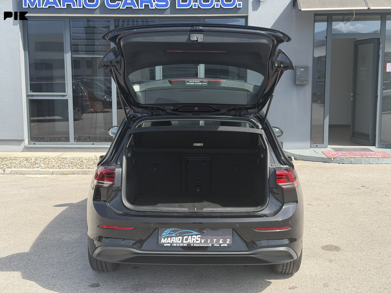 Volkswagen Golf VII 8 2.0 TDi Dsg 2021. god