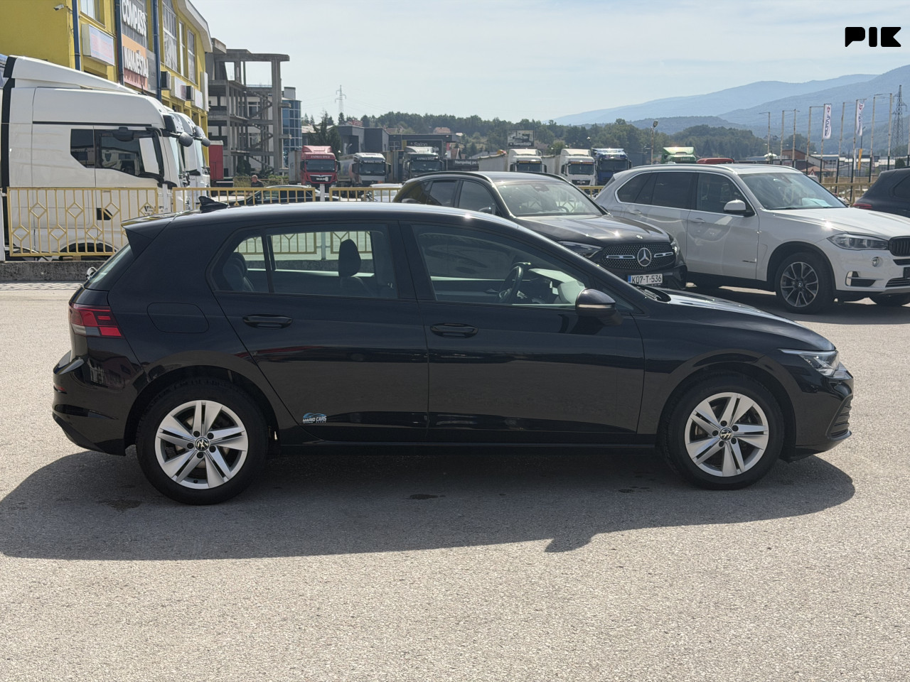 Volkswagen Golf VII 8 2.0 TDi Dsg 2021. god