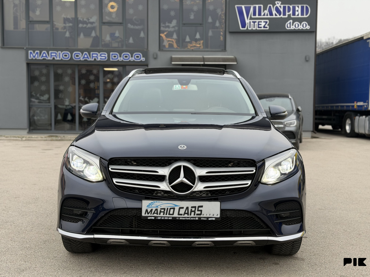 MERCEDES GLC 250d 4MATIC 2x AMG PANORAMA Uvoz Ch Led svjetla