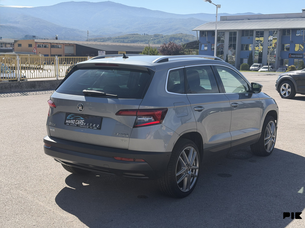 Škoda Karoq 2018. God 2.0 TDi 4x4 DSG Style oprema