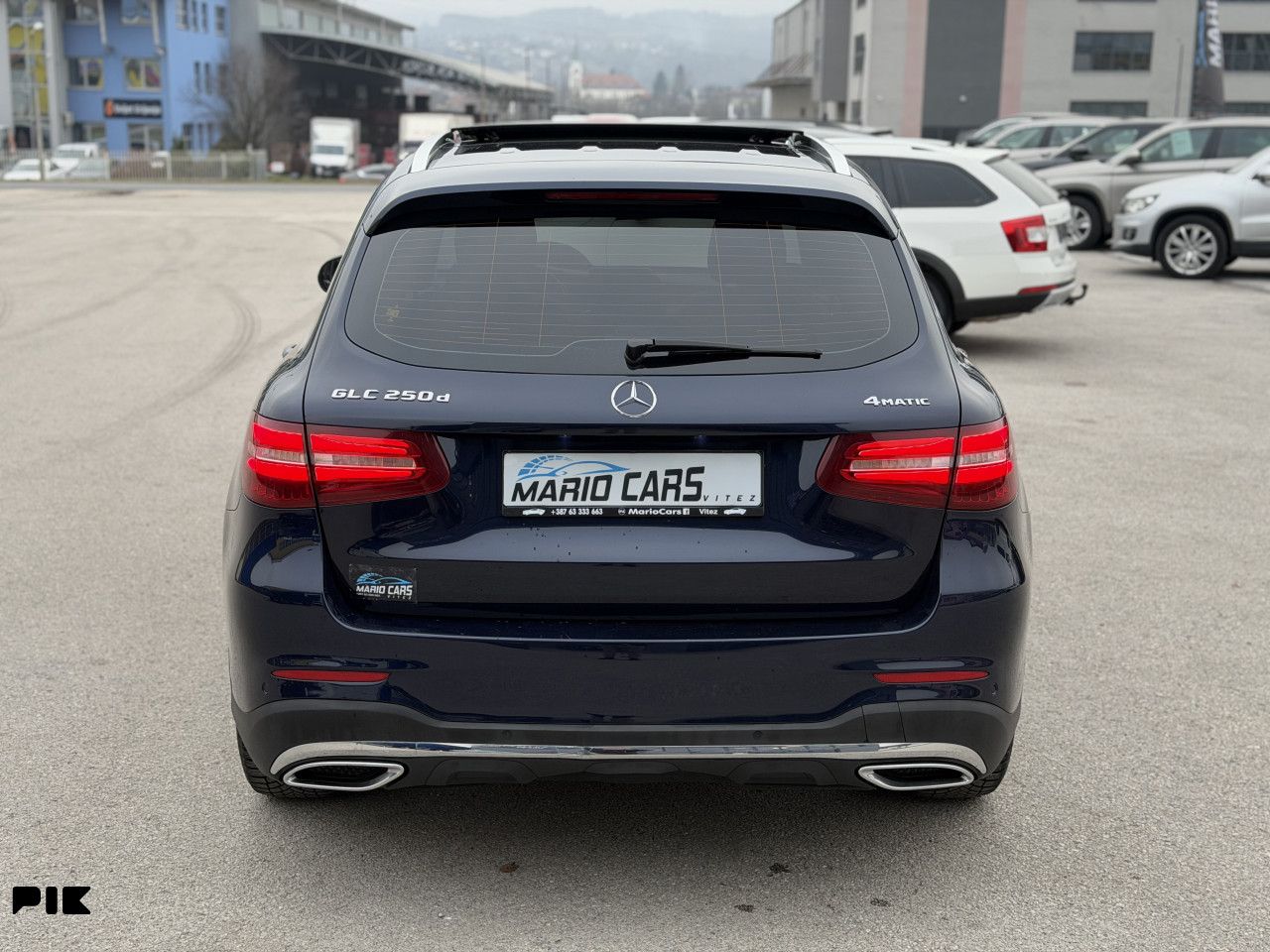 MERCEDES GLC 250d 4MATIC 2x AMG PANORAMA Uvoz Ch Led svjetla