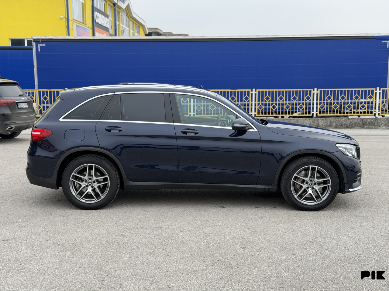 MERCEDES GLC 250d 4MATIC 2x AMG PANORAMA Uvoz Ch Led svjetla