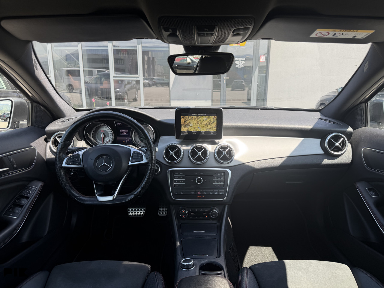 Mercedes Benz GLA 200 Dizel 2 x AMG 4 Matic 114 000 prešao 2017.