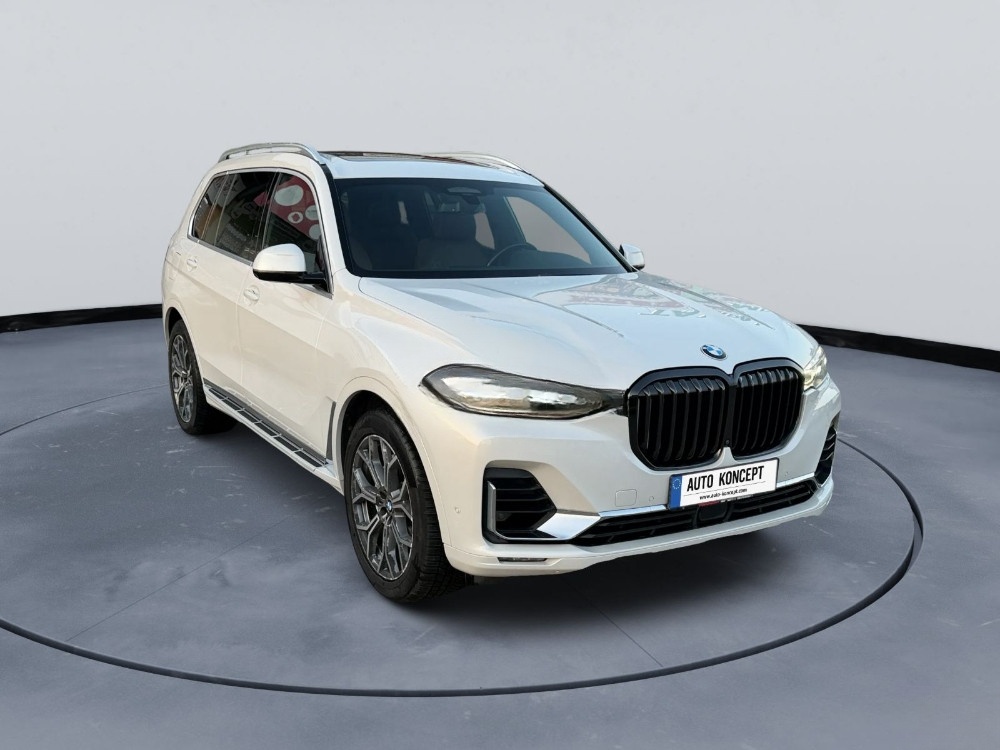 BMW X7 5.0i xdrive 340kw