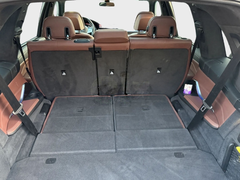 BMW X7 5.0i xdrive 340kw