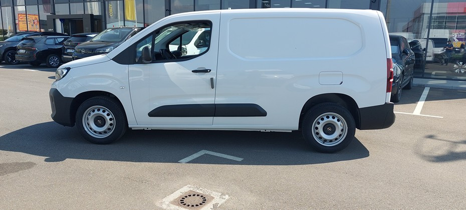 OPEL COMBO VAN L2 maxi 1.5D, 2026 Odmah dostupno