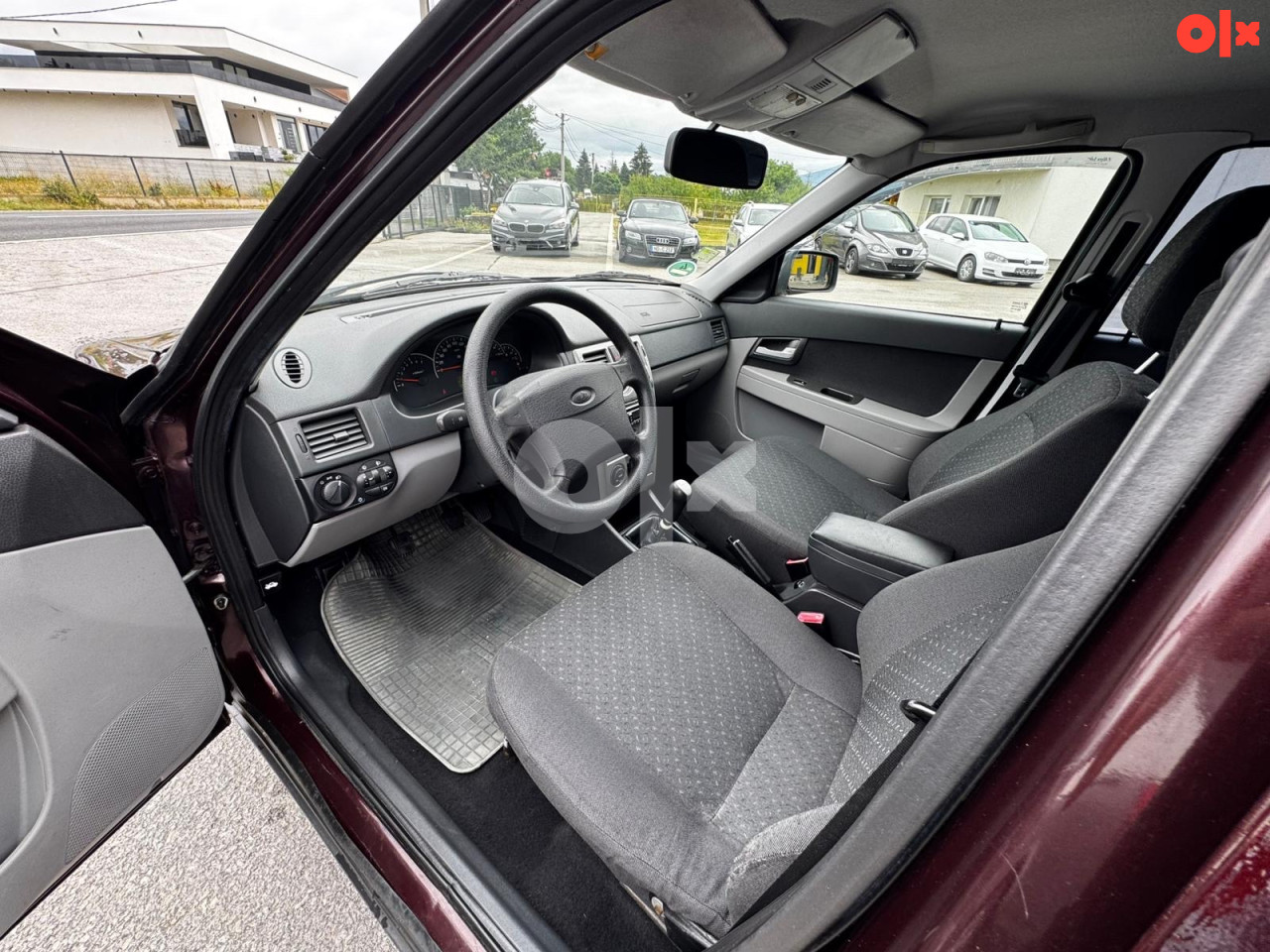 LADA PRIORA 1.6 KLIMA/ALU FELGE