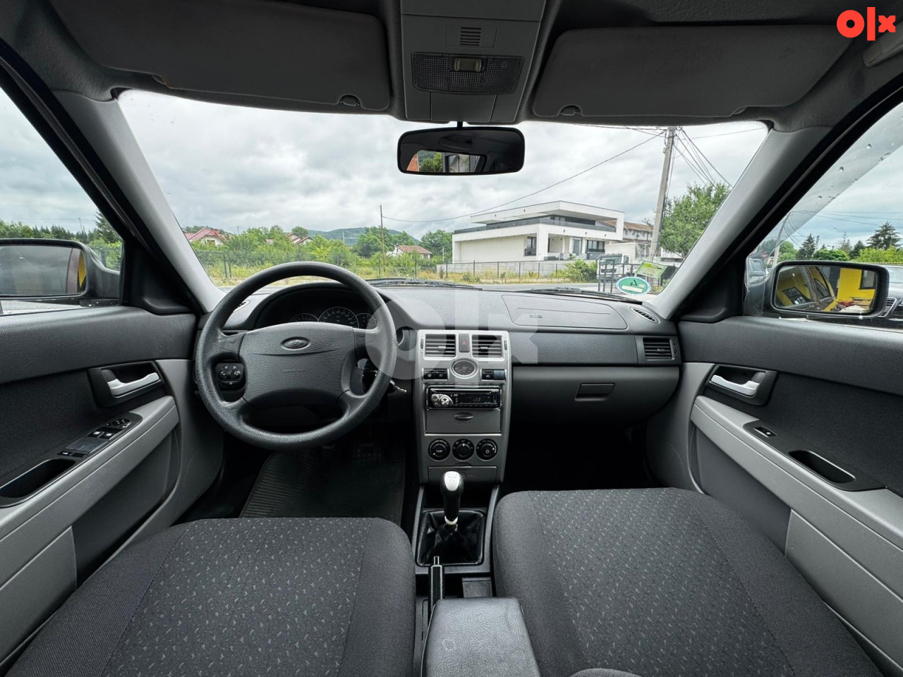 LADA PRIORA 1.6 KLIMA/ALU FELGE