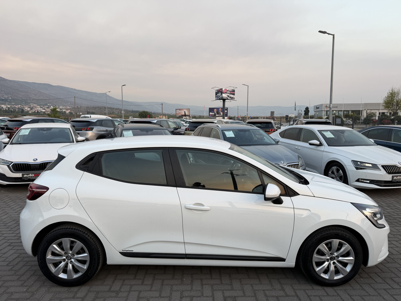 RENAULT CLIO 1.0 SCE DYNAMIQUE SPORT EDITION 2020