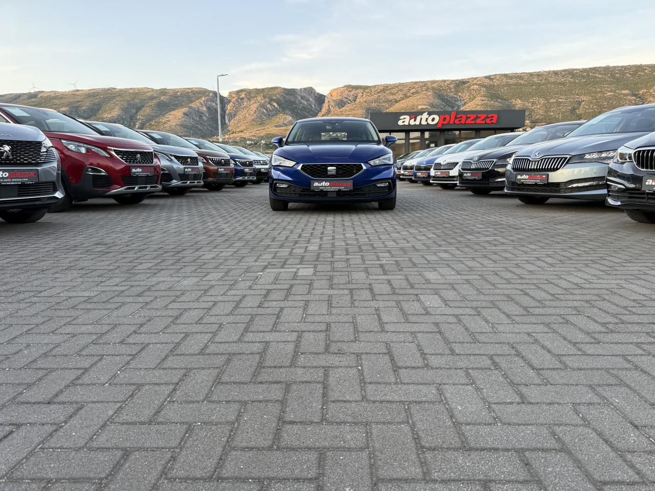 SEAT LEON 2.0 TDI DSG7 STYLE VIRTUAL COCPIT
