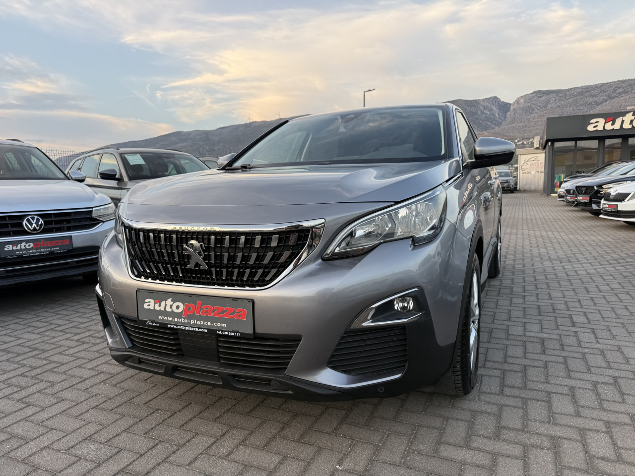 PEUGEOT 3008 1.5 BlueHDI ALLURE SPORT VIRTUAL COCKPIT