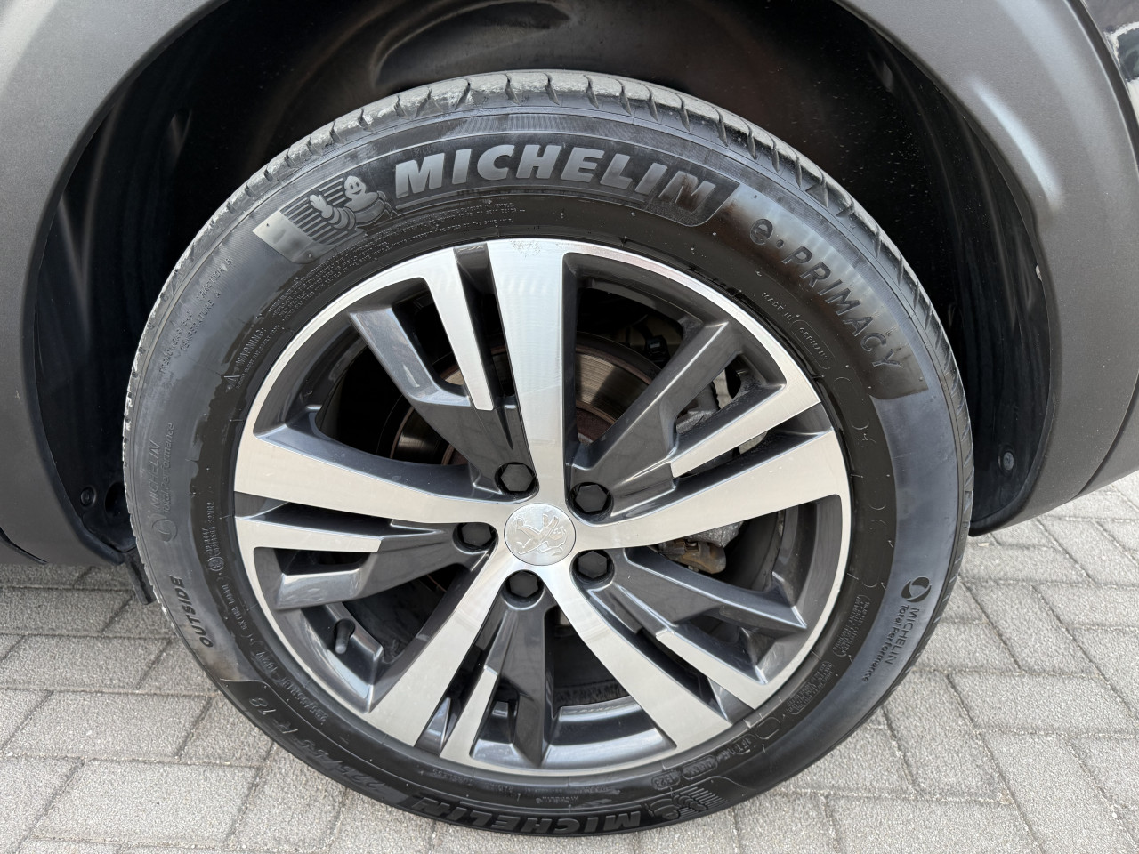 PEUGEOT 3008 1.5 BlueHDI ALLURE SPORT 8mm LANAC 2023 GP