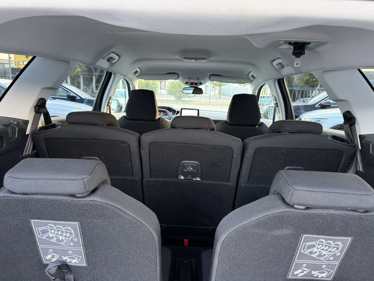 PEUGEOT 5008 1.5 BlueHDI ALLURE SPORT VIRTUAL COCKPIT