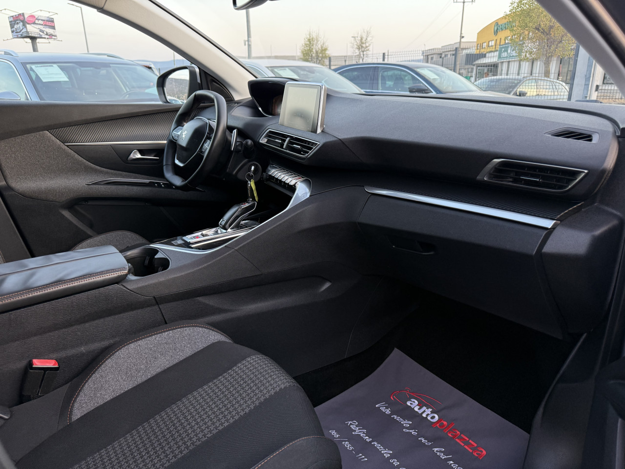 PEUGEOT 3008 1.5 BlueHDI ALLURE SPORT VIRTUAL COCKPIT