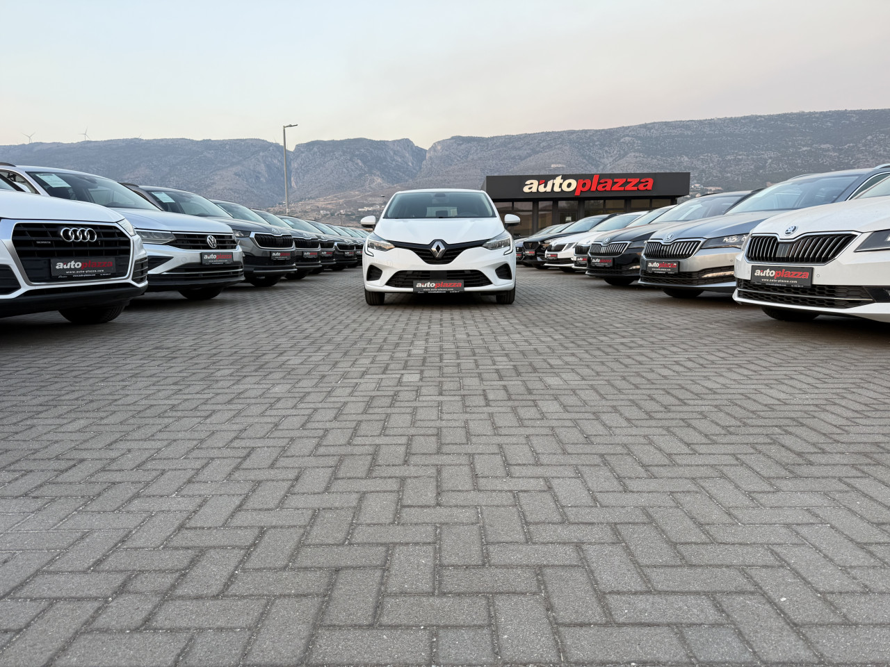 RENAULT CLIO 1.0 SCE DYNAMIQUE SPORT EDITION 2020