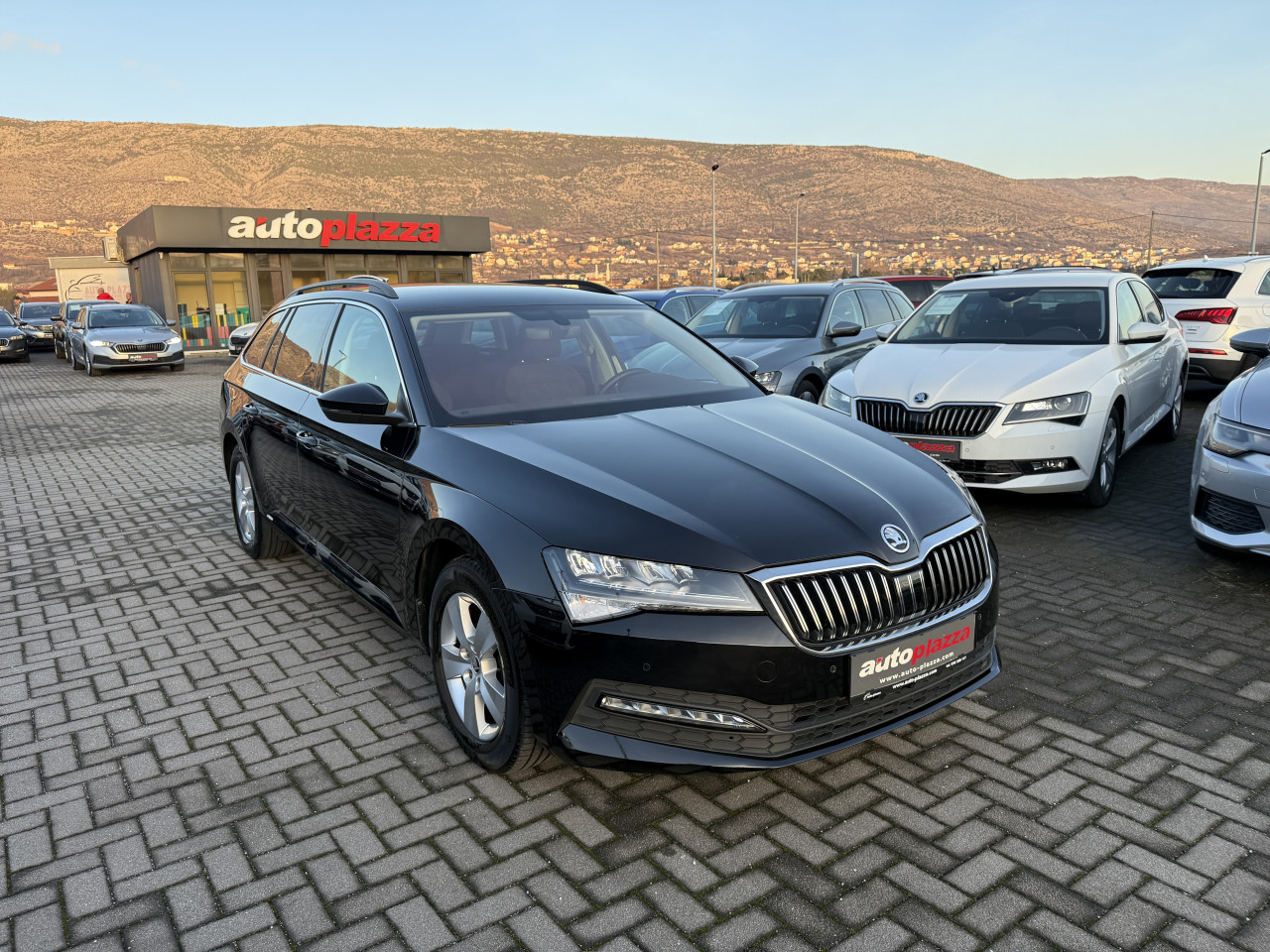 ŠKODA SUPERB 2.0 TDI DSG7 BUSINESS EDITION FULL LED