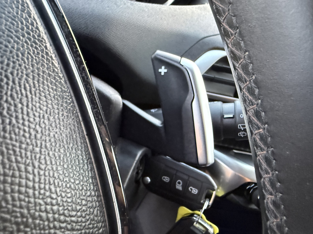 PEUGEOT 3008 1.5 BlueHDI ALLURE SPORT VIRTUAL COCKPIT