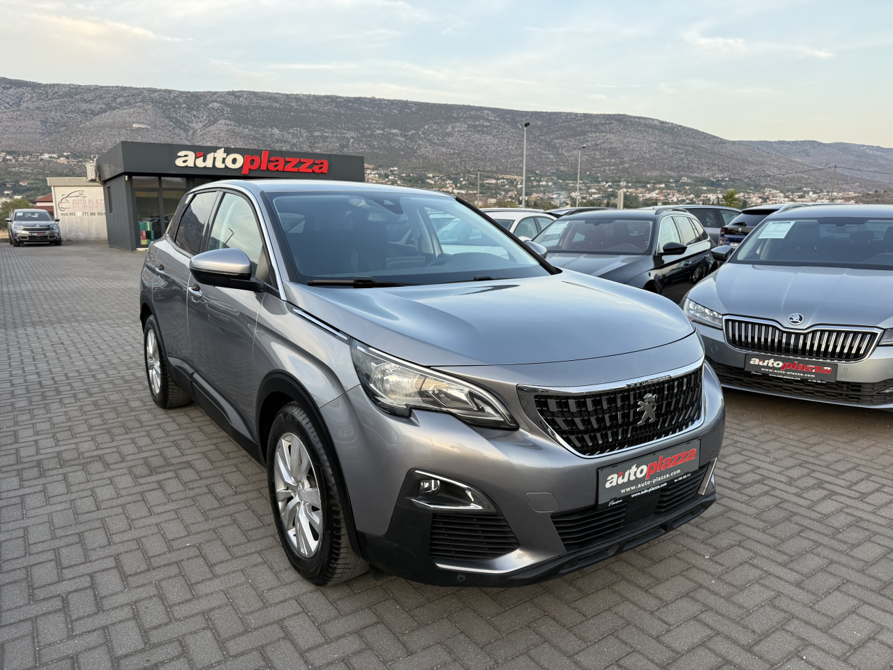 PEUGEOT 3008 1.5 BlueHDI ALLURE SPORT VIRTUAL COCKPIT