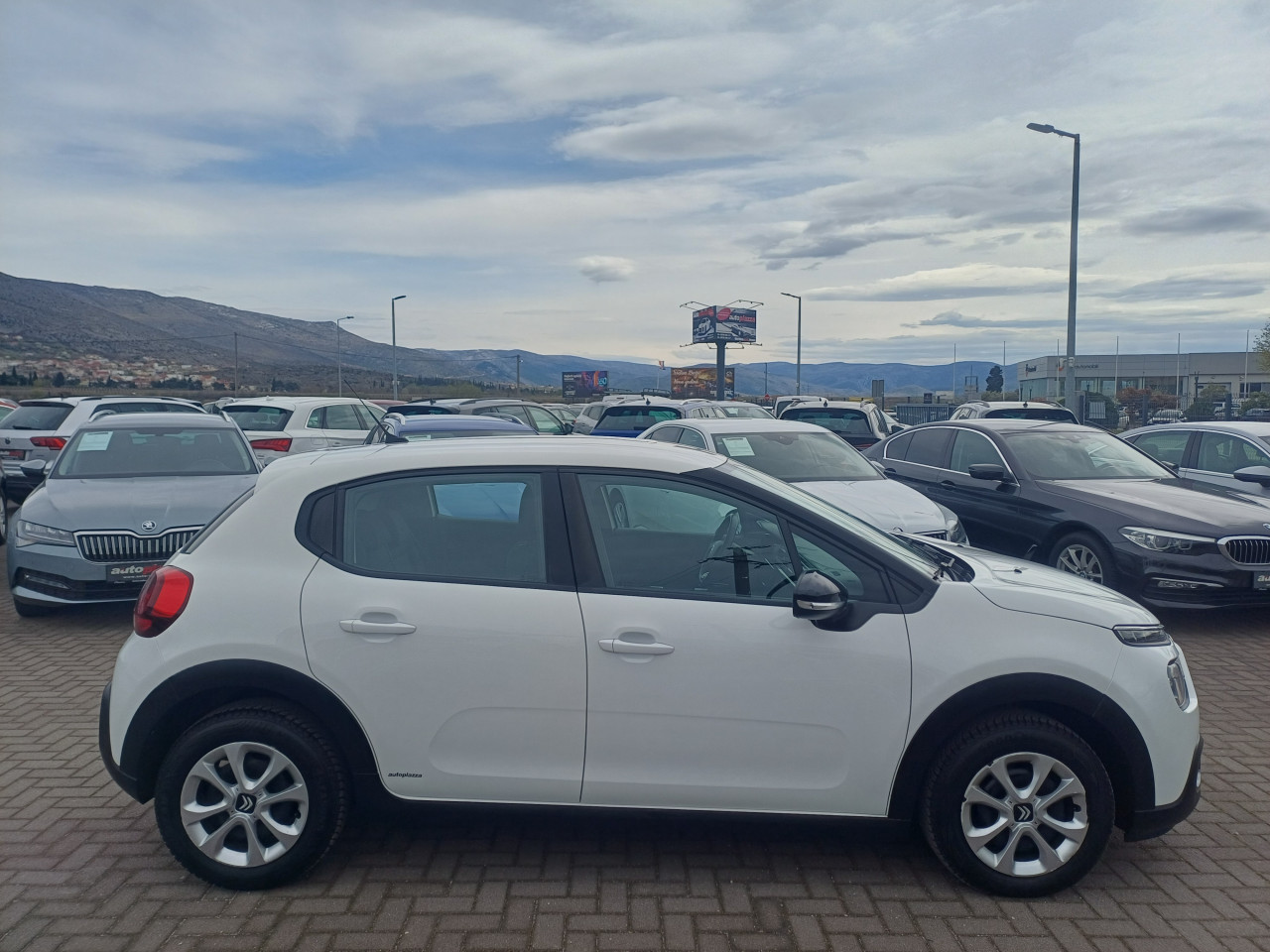 CITROEN C3 1.2 PURETECH SHINE EDITION FACELIFT