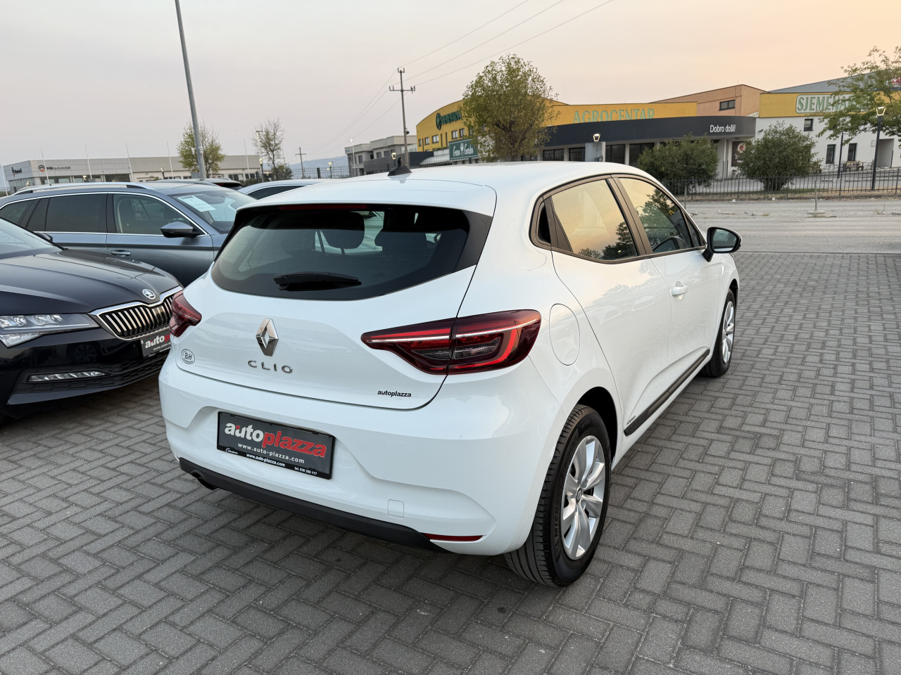 RENAULT CLIO 1.0 SCE DYNAMIQUE SPORT EDITION 2020