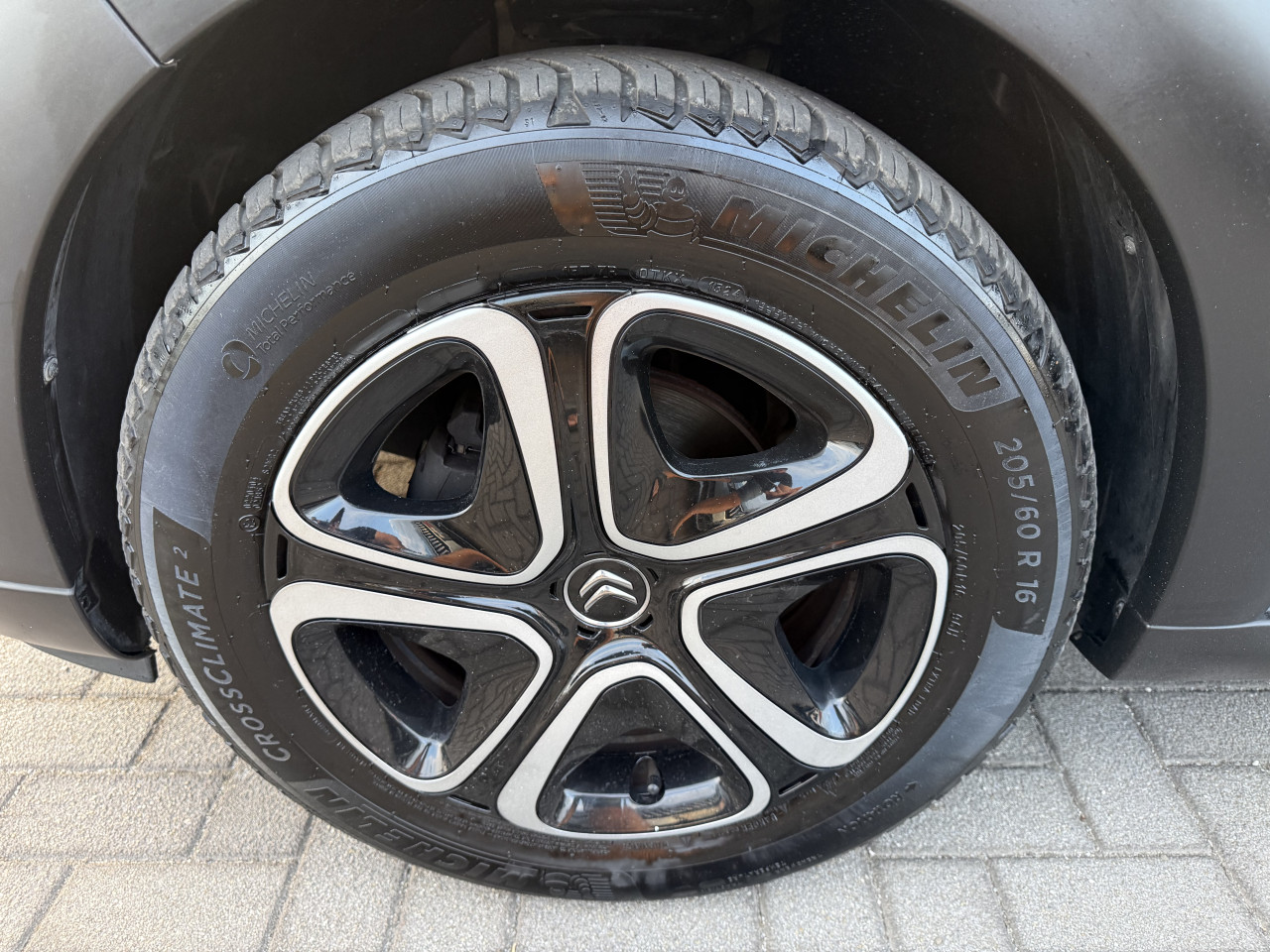 CITROEN C3 1.2 PURETECH SHINE EDITION AUTOMATIK