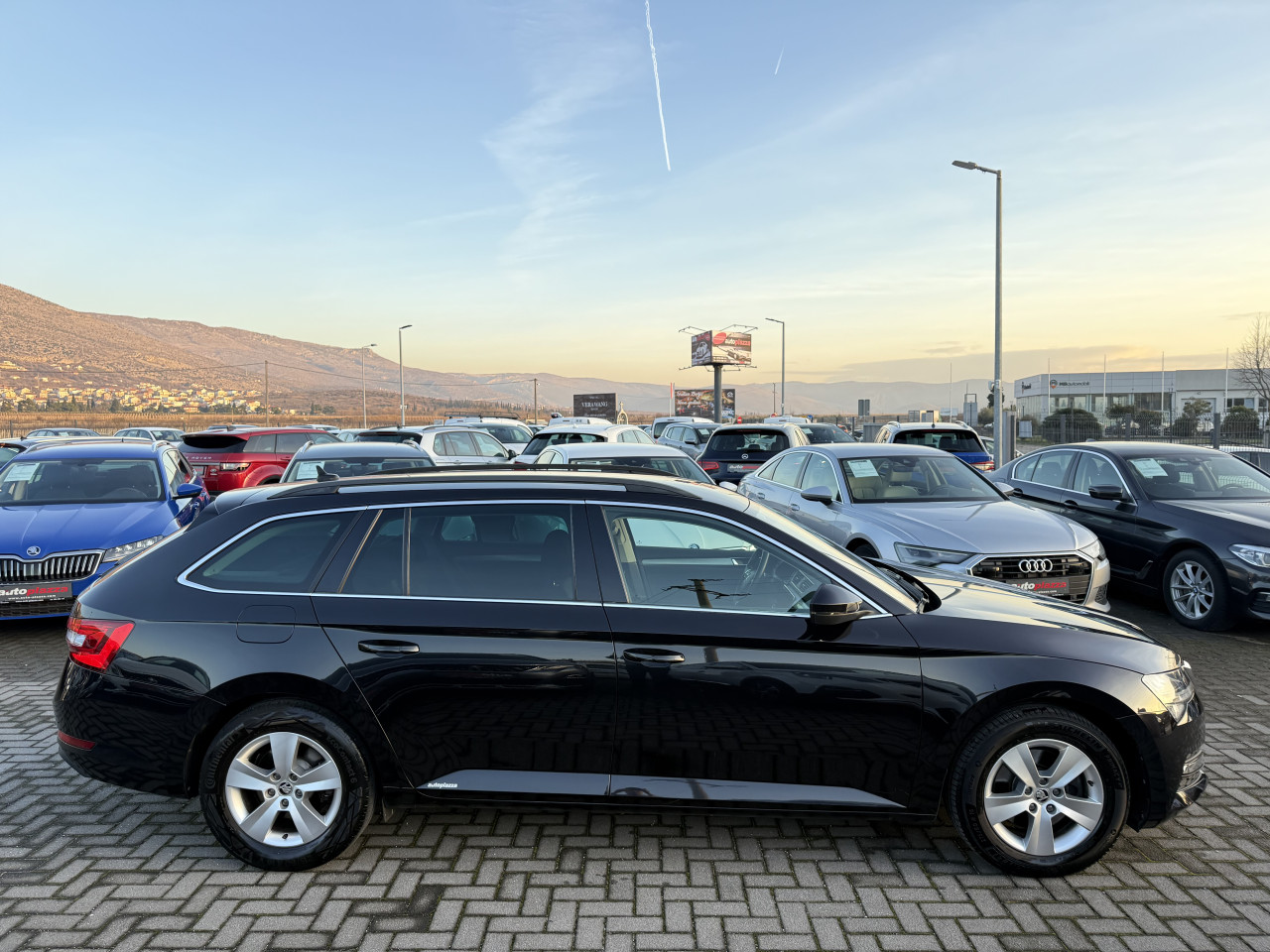 ŠKODA SUPERB 2.0 TDI DSG7 BUSINESS EDITION FULL LED