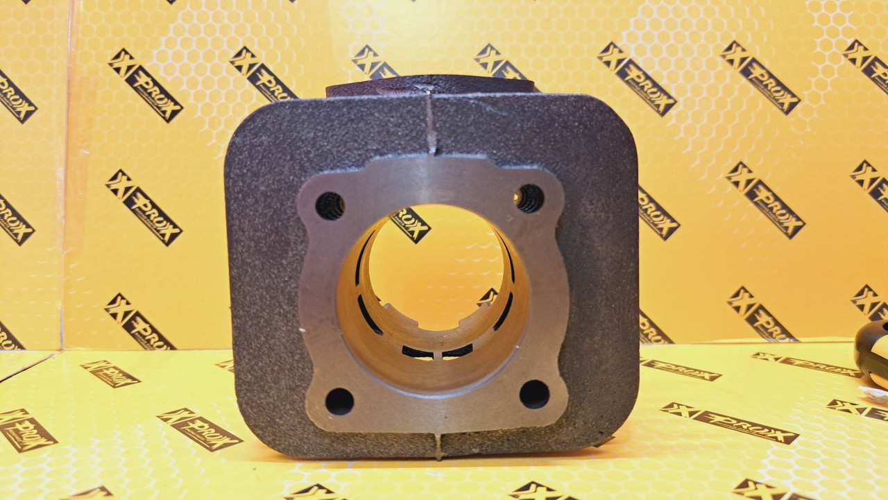 CILINDAR SA KLIPOM PIAGGIO 47X12mm ZRAČNI