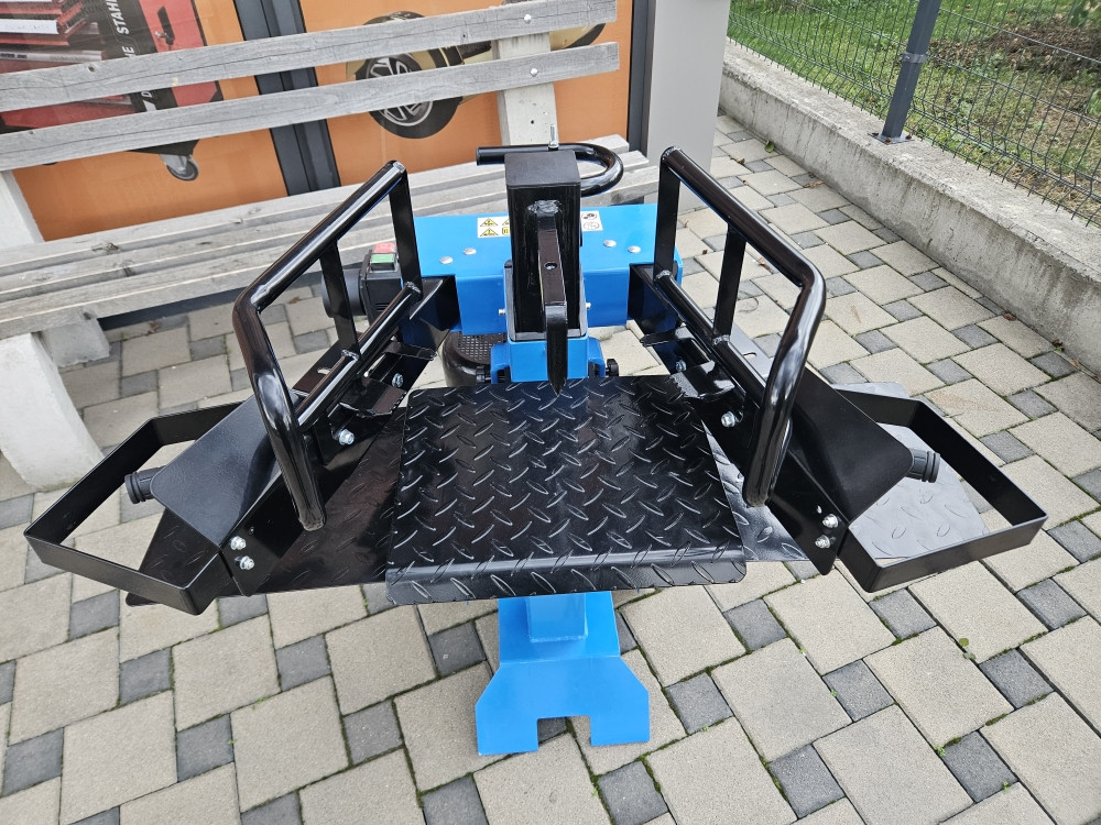 VERTIKALNI CJEPAC ZA DRVA 8 T SMITH AUSTRIA AKCIJA