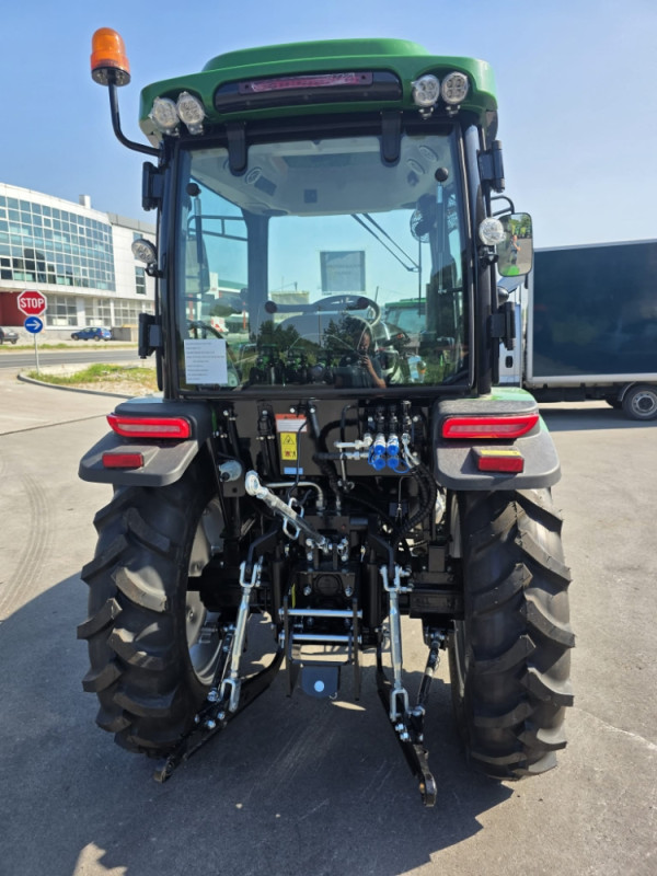 TRAKTOR TAVOL TL504 50KS SA KABINOM KOMPRESOR