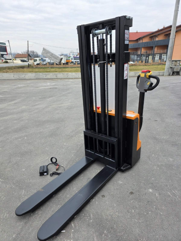 ELEKTRICNI PALETAR VILJUSKAR 1600KG 2.5M 24V STAKER