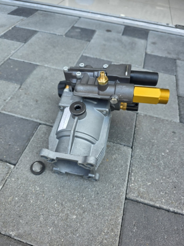 PUMPA ZA VODU ZA BENZIN MOTOR  PERAC VAP STRAUS SCHEPPACH EBI MAX