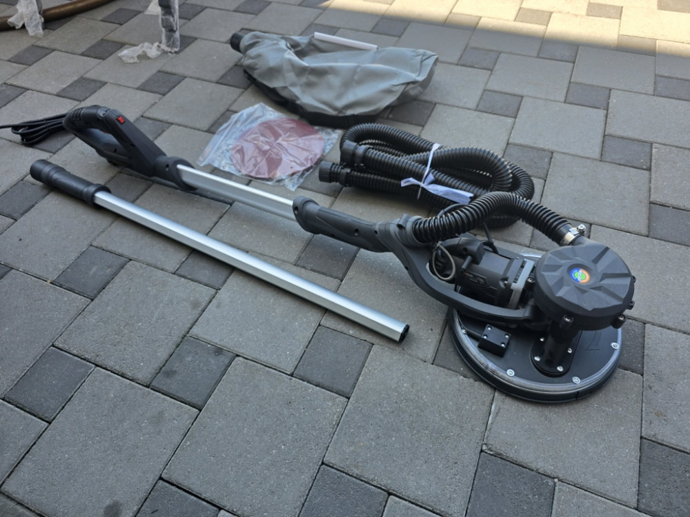 POLIRKA ZA ZIDOVE RIGIPS BRUSILICA KZUBR KDS-750