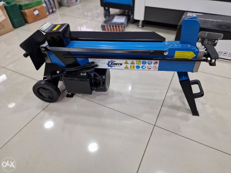 Cjepac za drva horizontalni 6t Smith Austria za drva