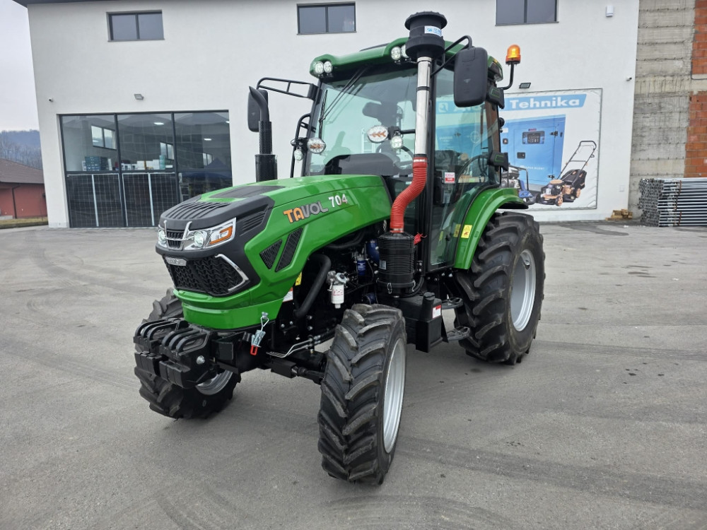 TRAKTOR TAVOL 704 ORIGINAL 70KS DUPLAK