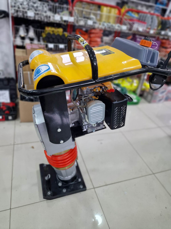 Zaba za nabijanje terena vibro ploca Asaman 5.0hp
