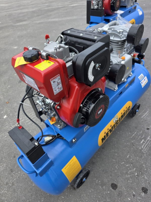KOMPRESOR DIZEL ELEKTRO START 200l NEWISIMIG GERMANY