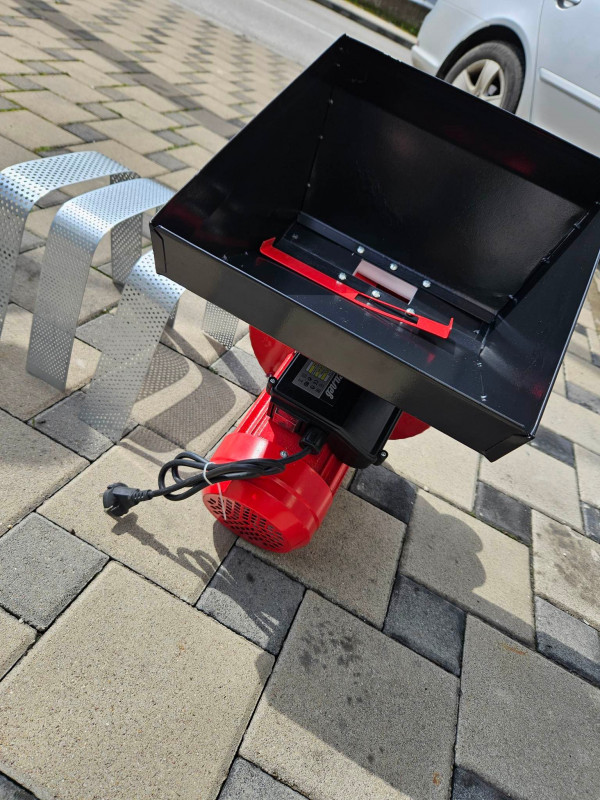 Mlin za kukuruz Smih Austria 3500W