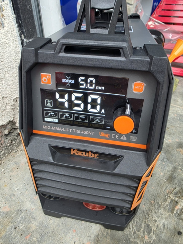 APARAT ZA VARENJE CO2  MIG MMA LIFT TIG 450A KZUBR PROFI DIGITALN