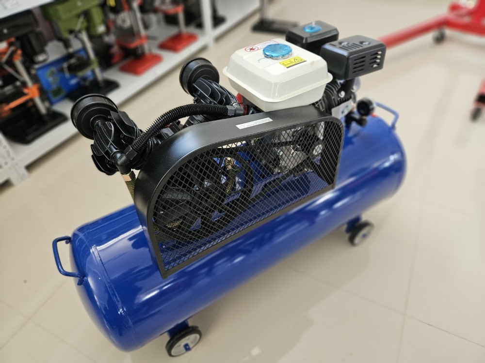 KOMPRESOR MOTORNI NA BENZIN 200L 2X64