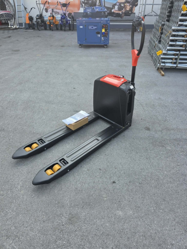 ELEKTRICNI PALETAR EQUIPMENT EP F4 1500KG
