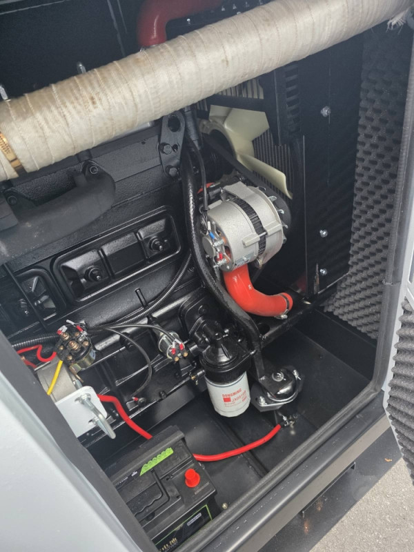 AGREGAT ZA STRUJU 30KW 38KVA STRAUS AUSTRIA DIZEL 30 KW 38KVA ATS