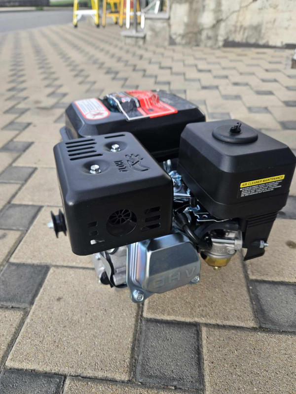 UNIVERZALNI BENZINSKI ZAMJENSKI ZABU FREZU KULTIVATOR MOTOR