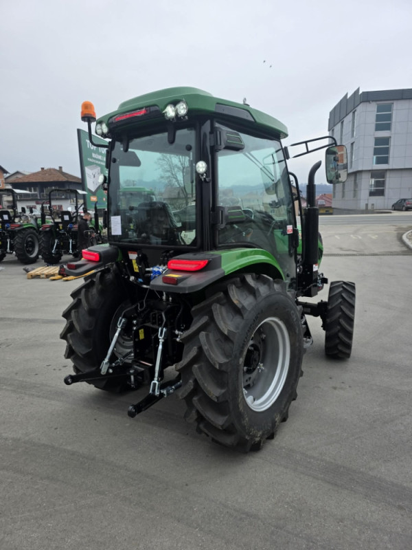 TRAKTOR TAVOL 704 ORIGINAL 70KS DUPLAK