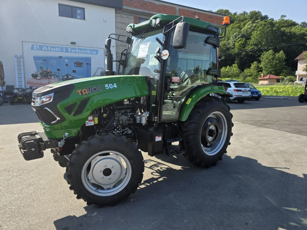 TRAKTOR TAVOL TL504 50KS SA KABINOM KOMPRESOR