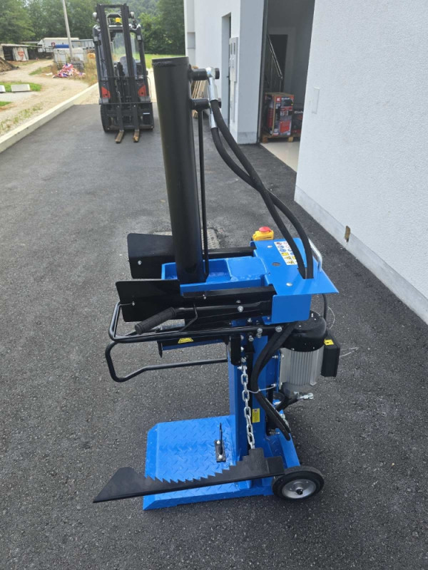 VERTIKALNI CJEPAC ZA DRVA SMITH AUSTRIA 10T