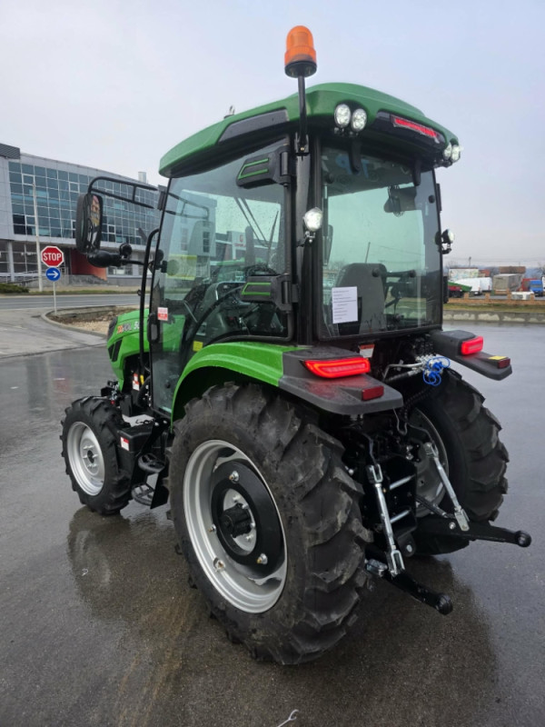 Traktor TAVOL 504  - 50 KS