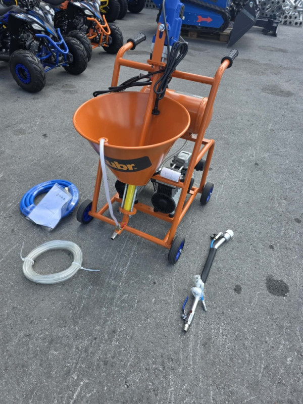 MASINA ZA BACANJE GLET MASE KZUBR KGC30-1380x2 profi