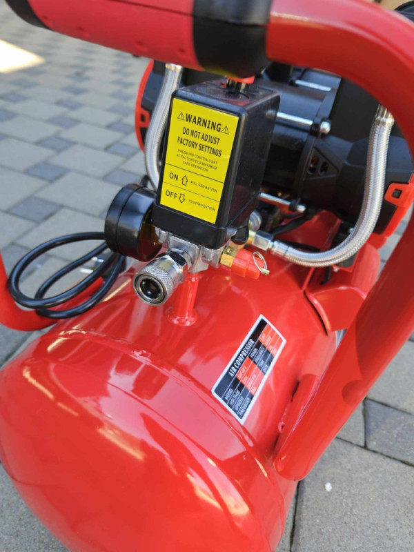 KOMPRESOR 50L BESUMNI 4 GLAVE ASAMAN GERMANY 50 L