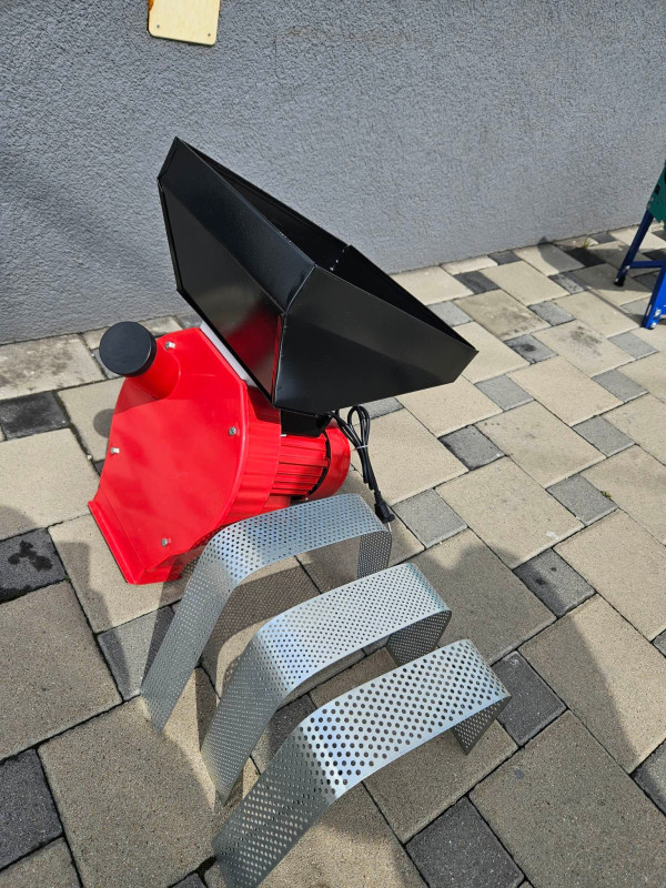 Mlin za kukuruz Smih Austria 3500W